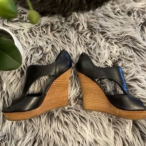 Wedge sandals